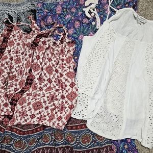 Womens small clothing lot/bundle